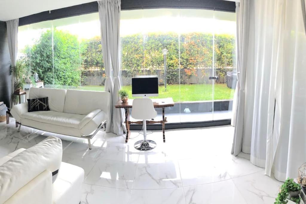 Favoloso Appartamento Roma Con Giardino Exteriér fotografie